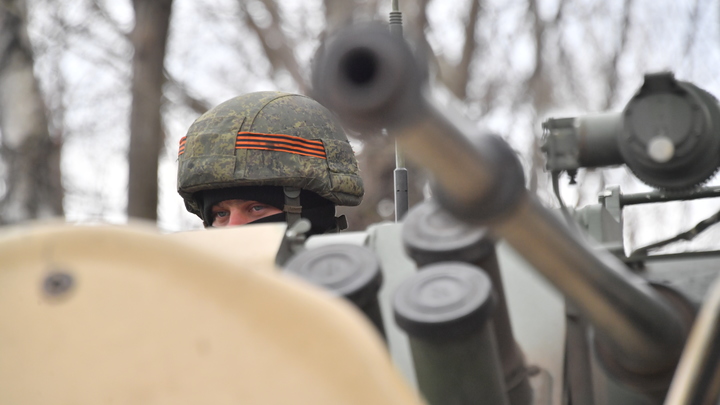 Русский солдат непобедим: Невозмутимый боец восхитил британские СМИ