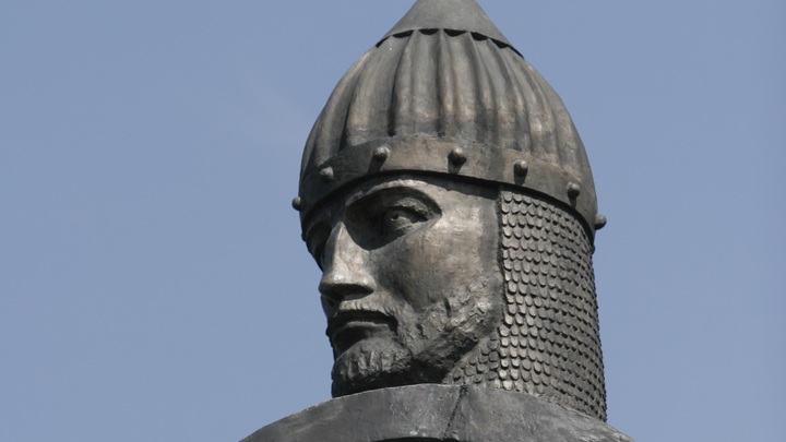 На западе Москвы открыли памятник Александру Невскому