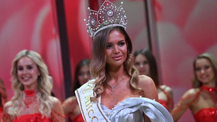 Ни характера, ни харизмы: участница конкурса Мисс Россия раскритиковала победительницу