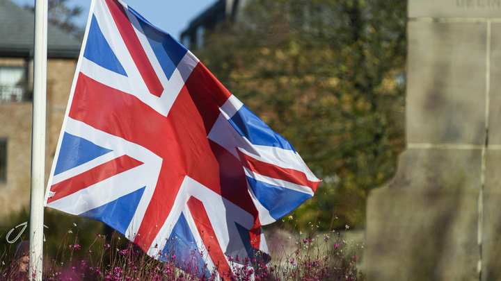 Лондон признался в зависимости от России: За умную мысль обещают 75 млн фунтов стерлингов