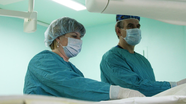 Терпеть можно считаные дни: Онколог назвала симптом, указывающий на рак кишечника