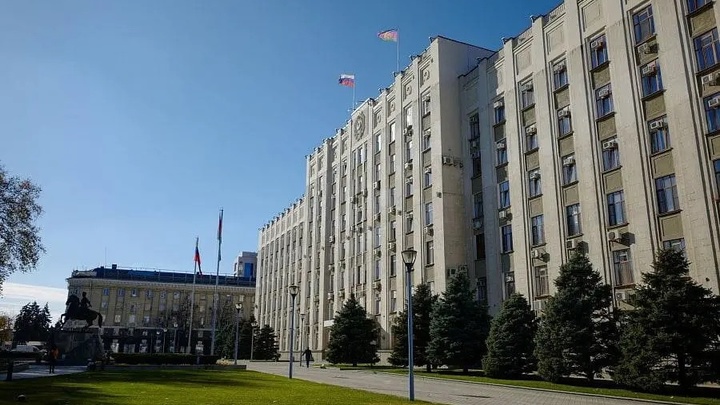 Началась прямая линия губернатора Кондратьева