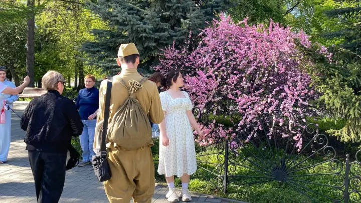 Бесплатная фотозона с сакурой в Челябинске: осталось несколько дней