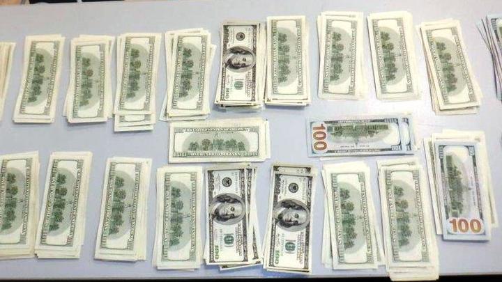 В аэропорту Краснодара у пассажирки изъяли 1,7 млн незадекларированных рублей