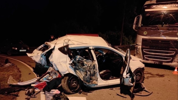 В Самаре судят бывшего сотрудника ГИБДД Мясникова: из-за него в ДТП погибли многодетные родители