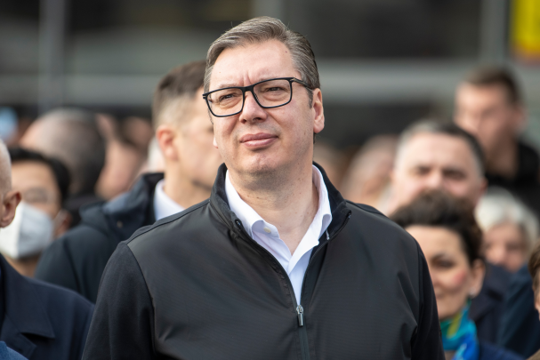 У меня только один стул: Вучич пояснил позицию Сербии в отношении России и ЕС