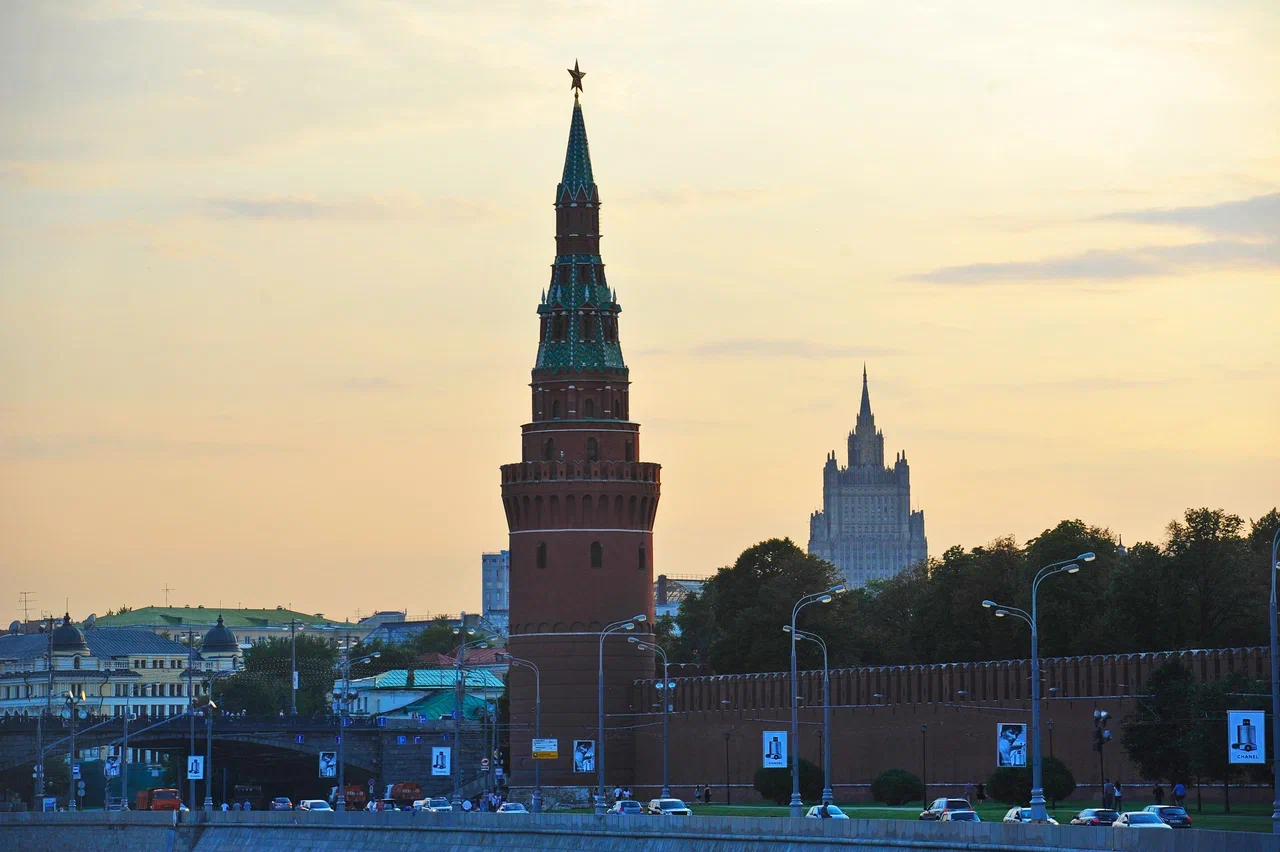 Китай против России: Драма, где столкновения внутри элит не избежать