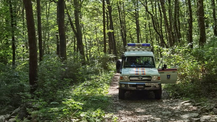 В лесу Сочи 20-летний парень получил тепловой удар во время велосипедной прогулки