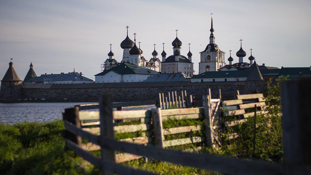 29 октября православный. Соловки ТАСС. Санкт-Петербург достопримечательности Соловки. Актриса фильма Соловки.