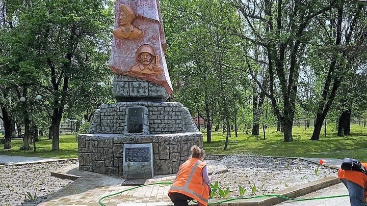 В Новой Каховке восстановили все памятники Великой Отечественной войны