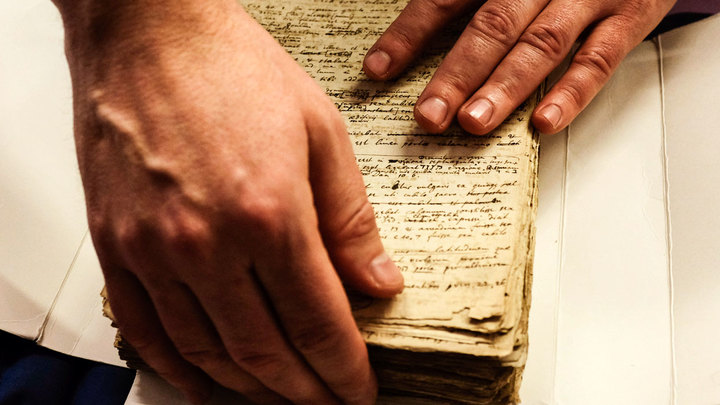 Когда вера в микробов заменяет веру в Бога