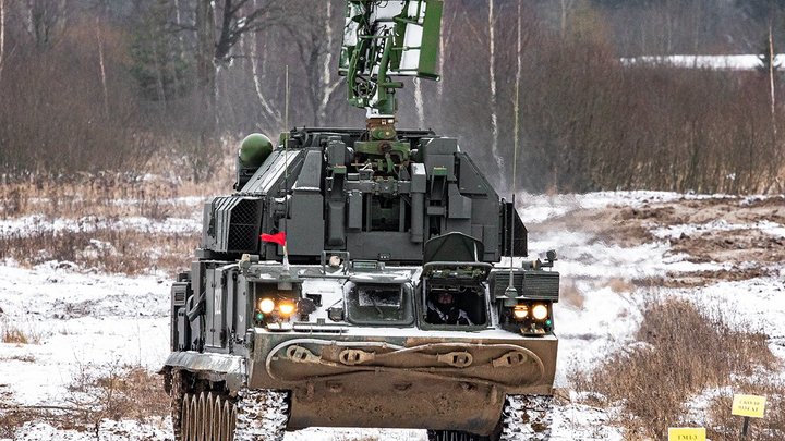 Украинские дроны пытались прорваться к военным объектам в Подмосковье