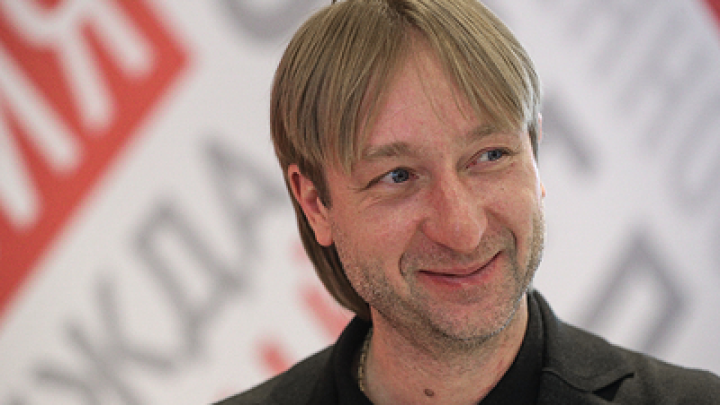 «На Киркорова похож стал»: Евгений Плющенко показал лицо после пластики и вызвал бурную реакцию в Сети