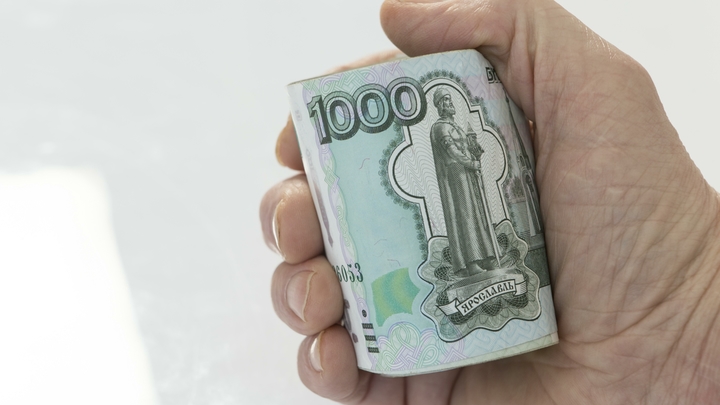 Ветеран Великой Отечественной войны получил на 90-летие три открытки и 1000 рублей