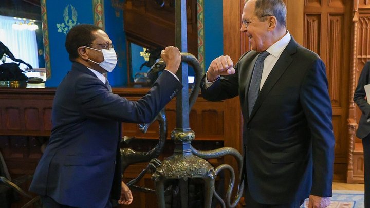 Ещё один пример шантажа: В русском МИД рассказали о давлении Запада на африканских лидеров