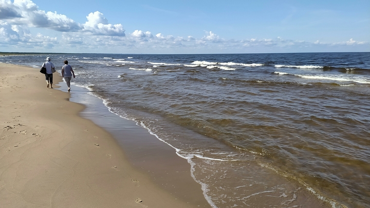 Новокузнечанка обманом выманила у знакомых 500 000 рублей и уехала в Сочи