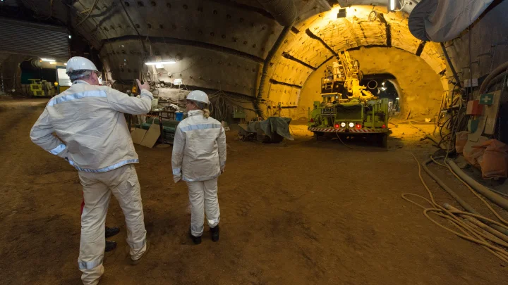 Русские учёные готовятся создать ядерные часы. Что это и причём тут тёмная материя