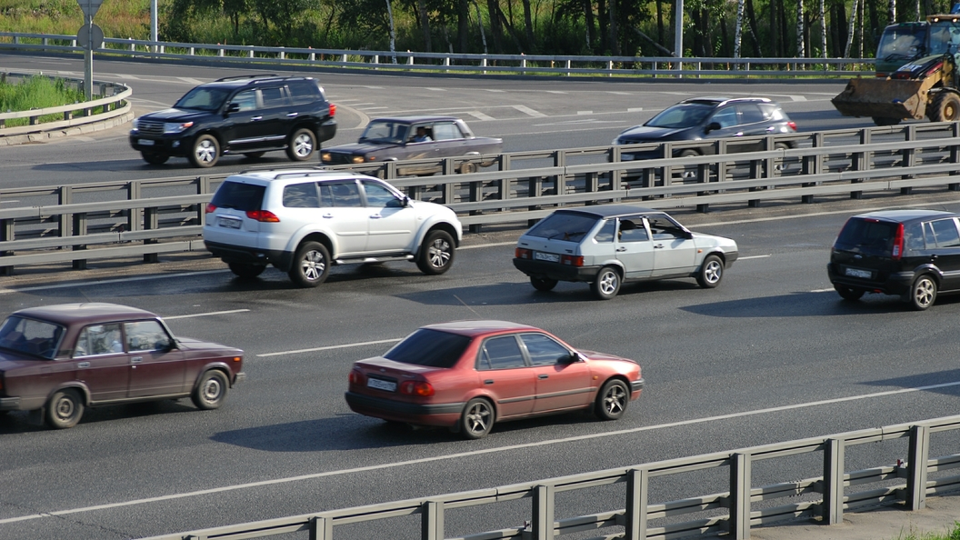 Hyundai готова собирать электрокары под Петербургом Hyundai готова собирать электрокары под Петербургом
