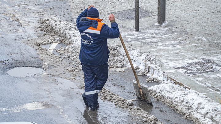 В последний день февраля Петербург ожидает снег, гололед и туман