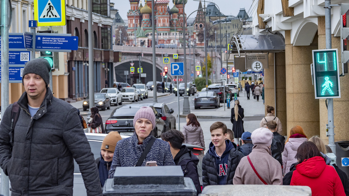 Знаете, что меня огорчает?: Матвиенко обратилась к гражданам после объявления локдауна