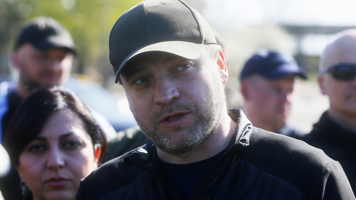 В результате крушения вертолета погибли дети и глава украинского МВД