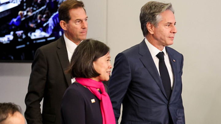 Блинкен опозорился на саммите СМИД ОБСЕ. Сбежал