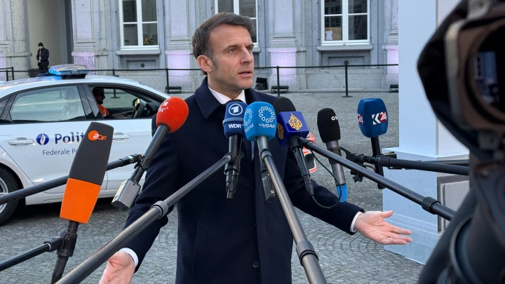 Началась охота: Раскрывшая грязные тайны жены Макрона журналистка просит убежища в России, пока не поздно. Обращение к Петру Толстому