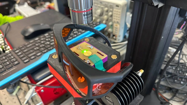 В Архангельске выращивают уникальные алмазы для квантовой электроники