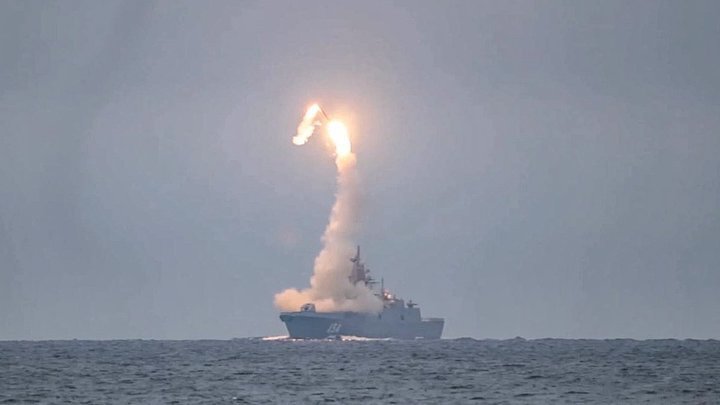 В России начали учения по применению нестратегического ядерного оружия
