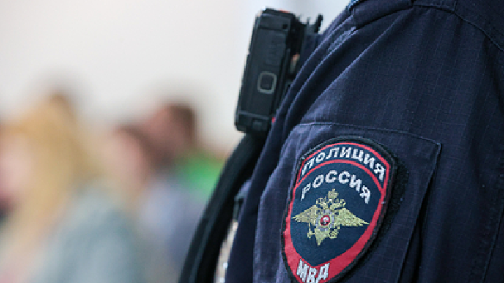 Обещал жениться: майора полиции обвинили в беременности школьницы на Урале