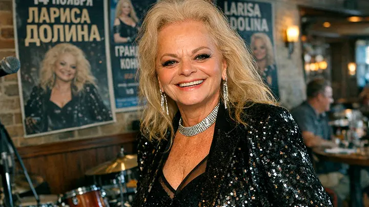 Лариса Долина вернулась на сцену – и сразу уголовное дело. Полстраны потрясено