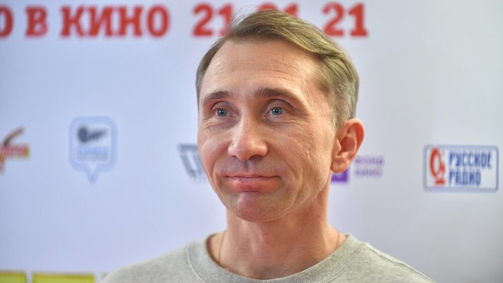 А три поросёнка уже управляют Прибалтикой: Двойник Путина изящно отыграл в Comedy