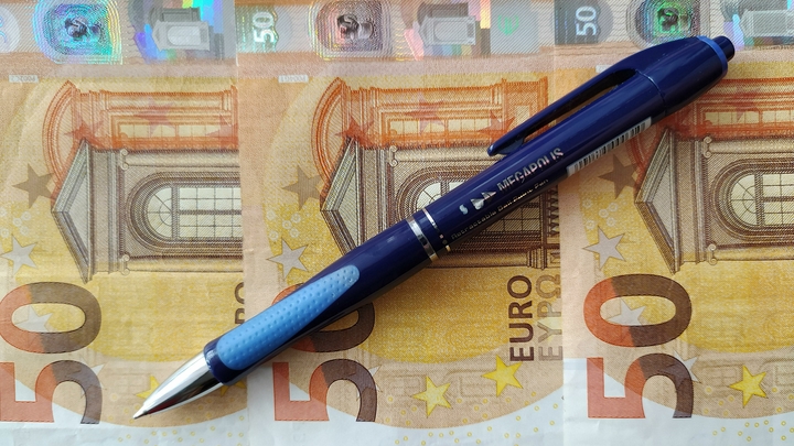 Что делать, если звонит коллектор? Рассказывает эксперт