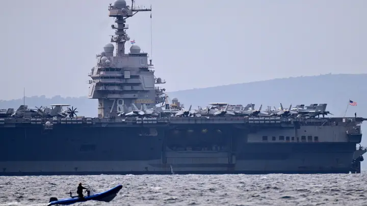 Мадуро обвинил США в развязывании войны после обнаружения американского авианосца