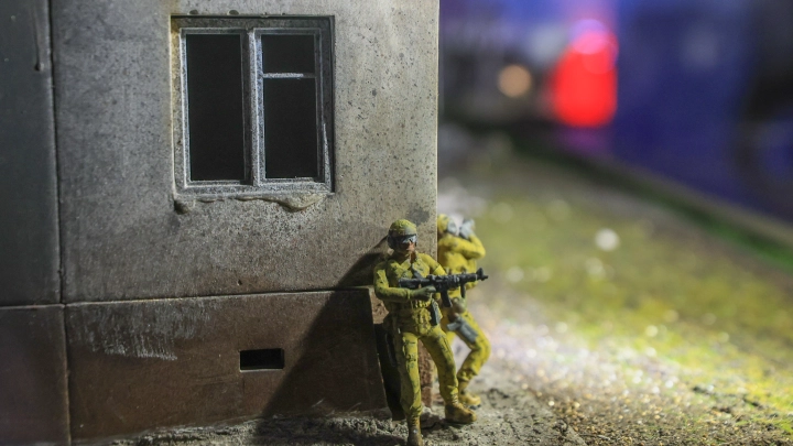 Приехал из Таджикистана. Пошёл биться за Россию: Героя показал Медведев