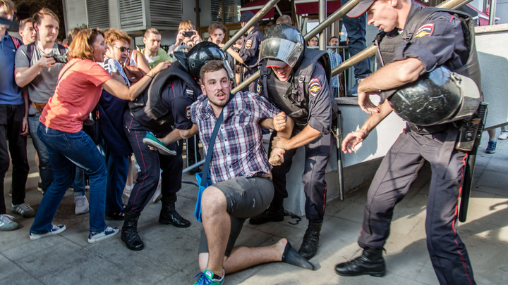 Петербург лидирует по числу задержанных в ходе акций протеста против пенсионной реформы