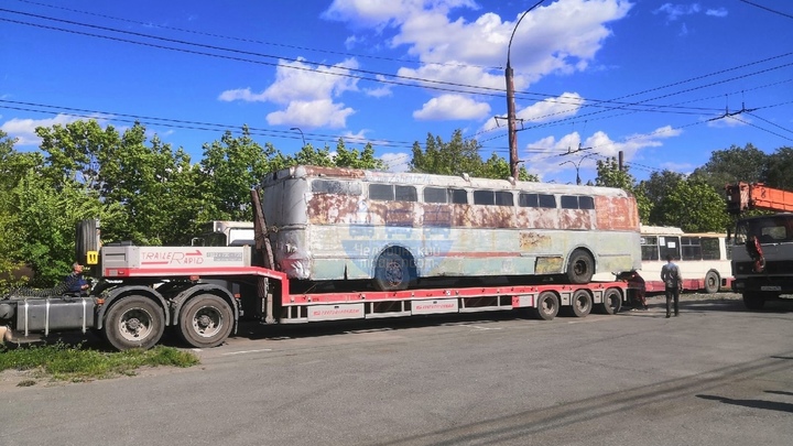 В Челябинске старый советский троллейбус превратится в памятник