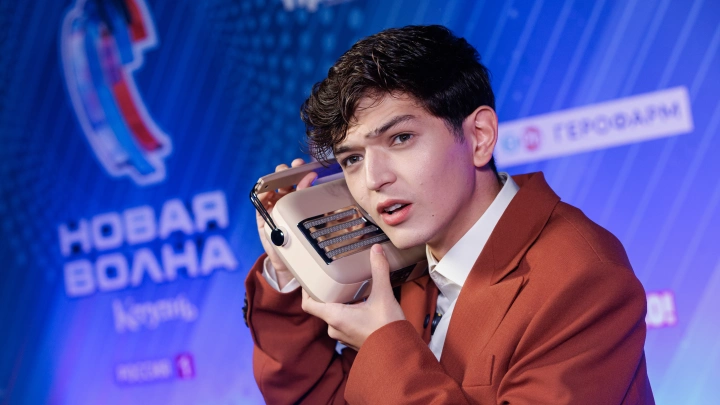 Как российский певец Акмаль поставил на уши весь Казахстан. И немного Украину