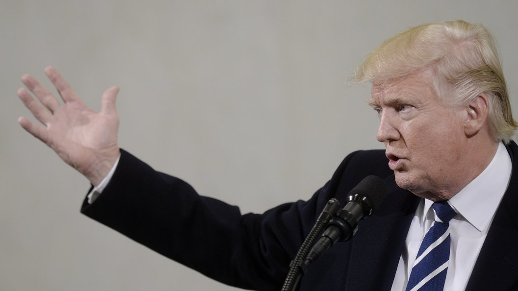 Хокинг: Решение Трампа по соглашению по климату может подтолкнуть Землю к краю Хокинг: Решение Трампа по соглашению по климату может подтолкнуть Землю к краю