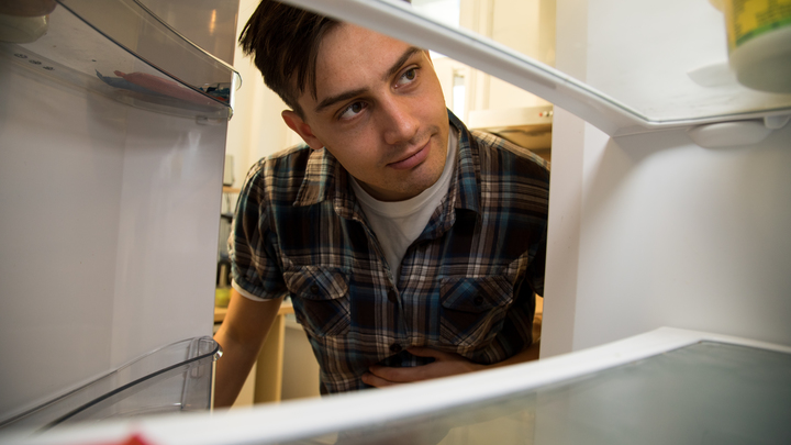 Затоваривание: на складах в России обнаружен переизбыток холодильников