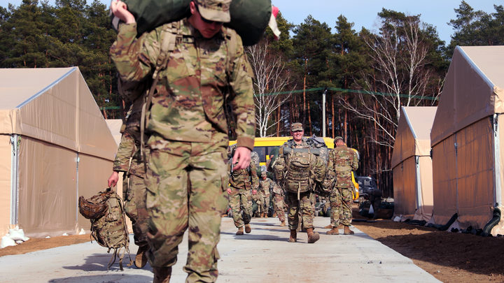 Работайте, ребята: Виктор Баранец о капкане США для Украины