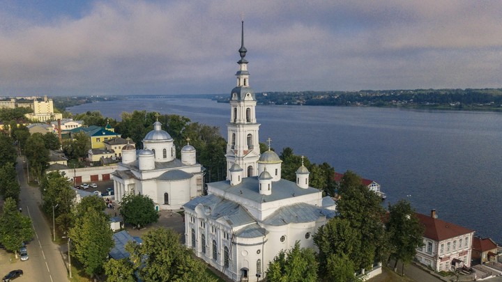 Реставраторы из Москвы восстановят колокольню Троице-Успенского собора в Кинешме