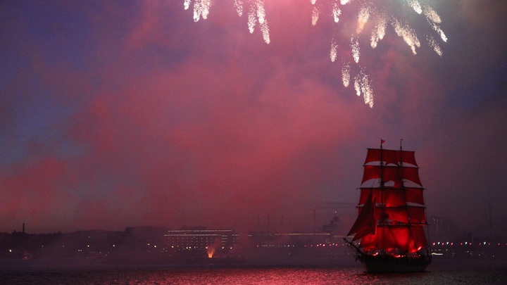 Ивана Урганта на Алых парусах сменил другой комик после того, как переговоры зашли в тупик