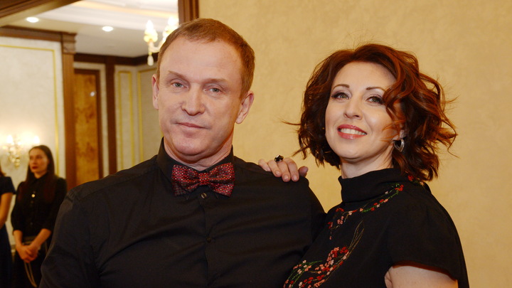 Онлайн-билетики по желанию: Обнищавшие Сенчукова и Рыбин собирают деньги с подписчиков