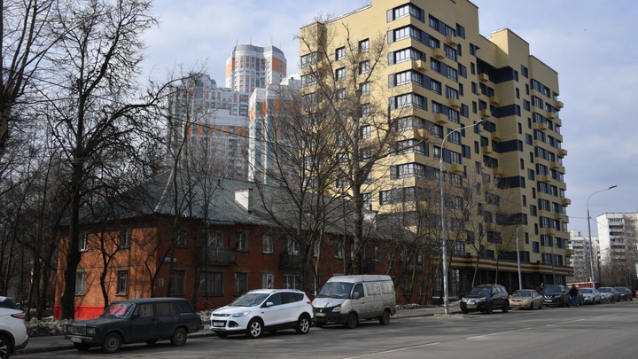 Ограничение движения в Ростове: где запретят стоянку и остановку с 6 ноября