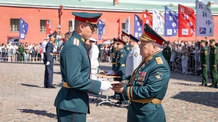 В Курганском университете студентов сделают военными по приказу Шойгу