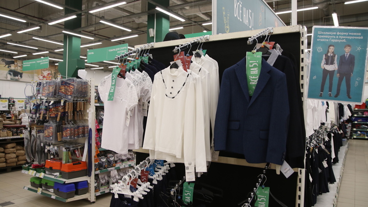 Успехи импортозамещения: москвичи увеличили объём производства одежды в 3 раза