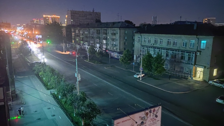 Жители микрорайона Башня в Новосибирске пожаловались на ночные гонки