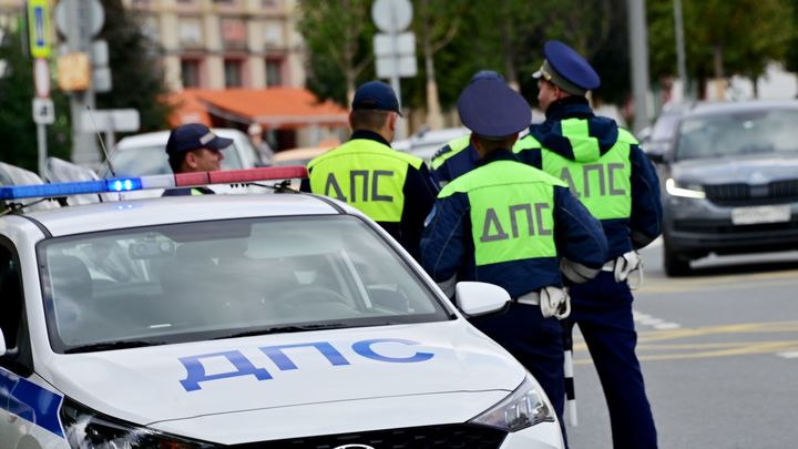 Перестрелка в Курске между сотрудниками ДПС и Росгвардии. Источник сообщает о стрельбе на поражение