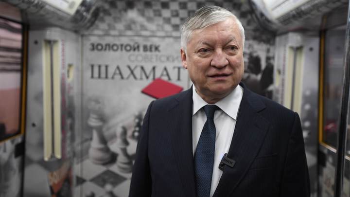 Гроссмейстера Анатолия Карпова подключили к ИВЛ: у экс-чемпиона мира серьезные травмы
